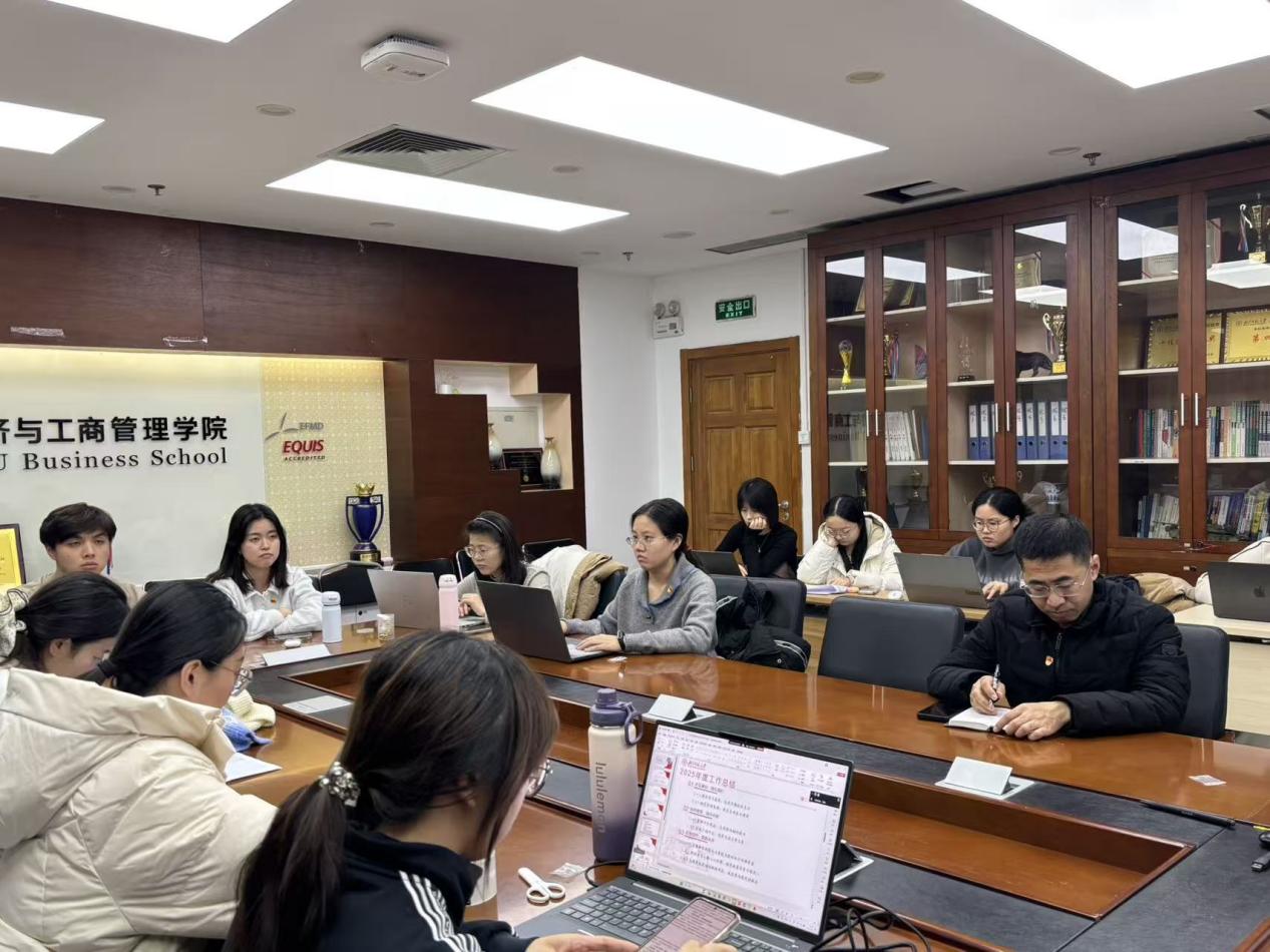 3069ba844aeec9705755d31f8c9cea40