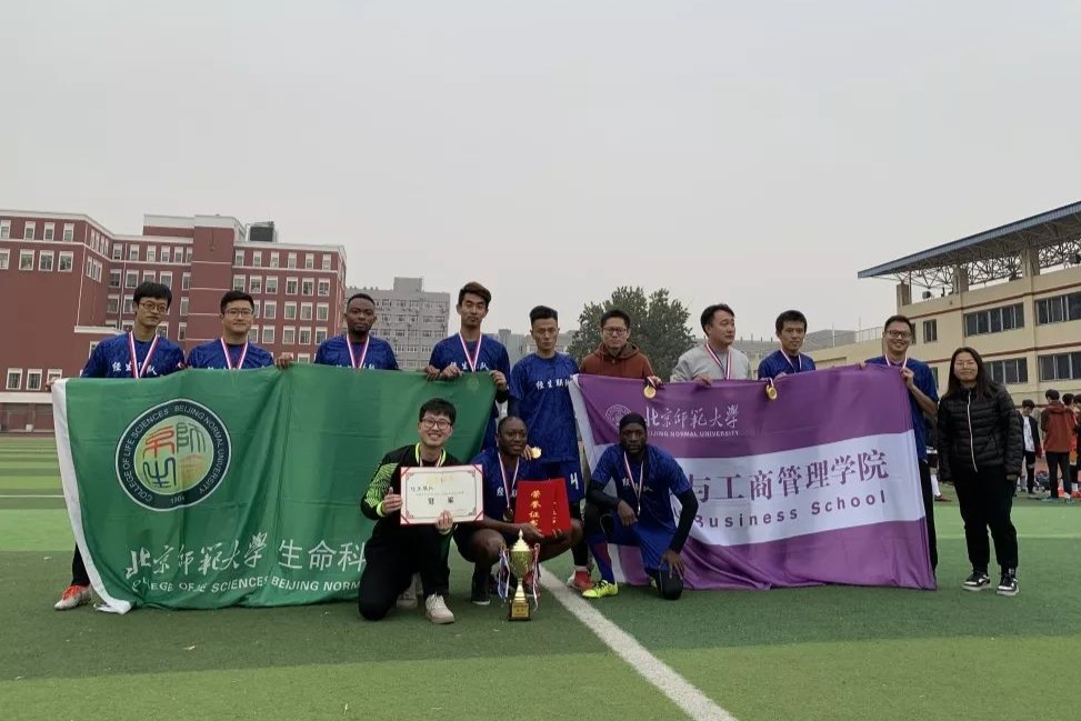 fe89a27653e1442690fa6a7172d913fa.jpg